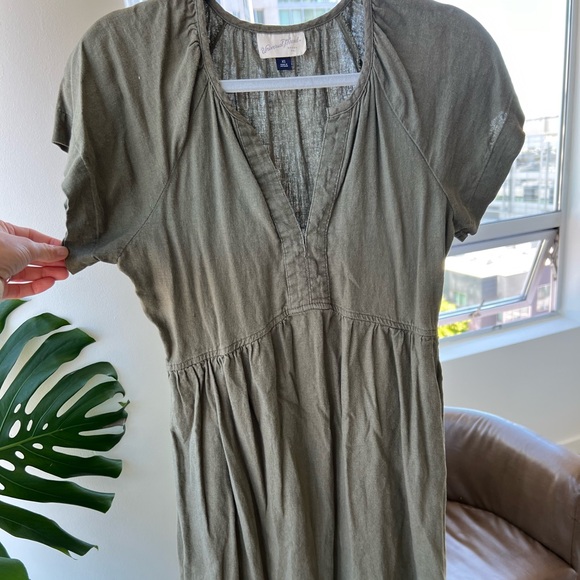 Olive casual dress - Picture 1 of 4